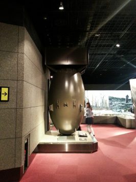 長崎原爆資料館で原爆の歴史を知る