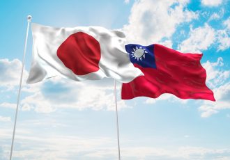 台湾と日本の国旗