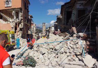 イタリアで発生した地震被害