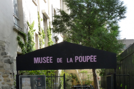 entrance gate of Musee de la Poupee, paris
