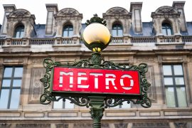 sign of Métro