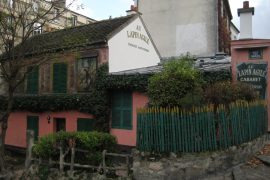 exterior of Au Lapin Agile, paris