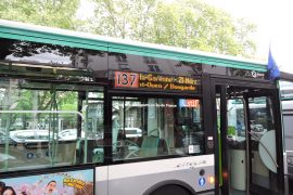 bus in paris