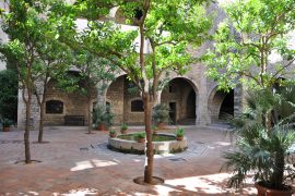 Museu Frederic Mares