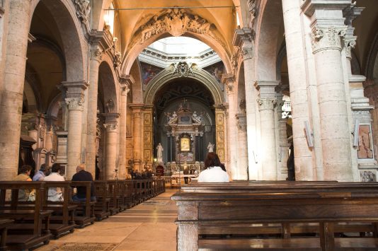 サンタ マリア デル ポポロ教会の観光情報 歴史 料金 行き方 営業時間 Howtravel