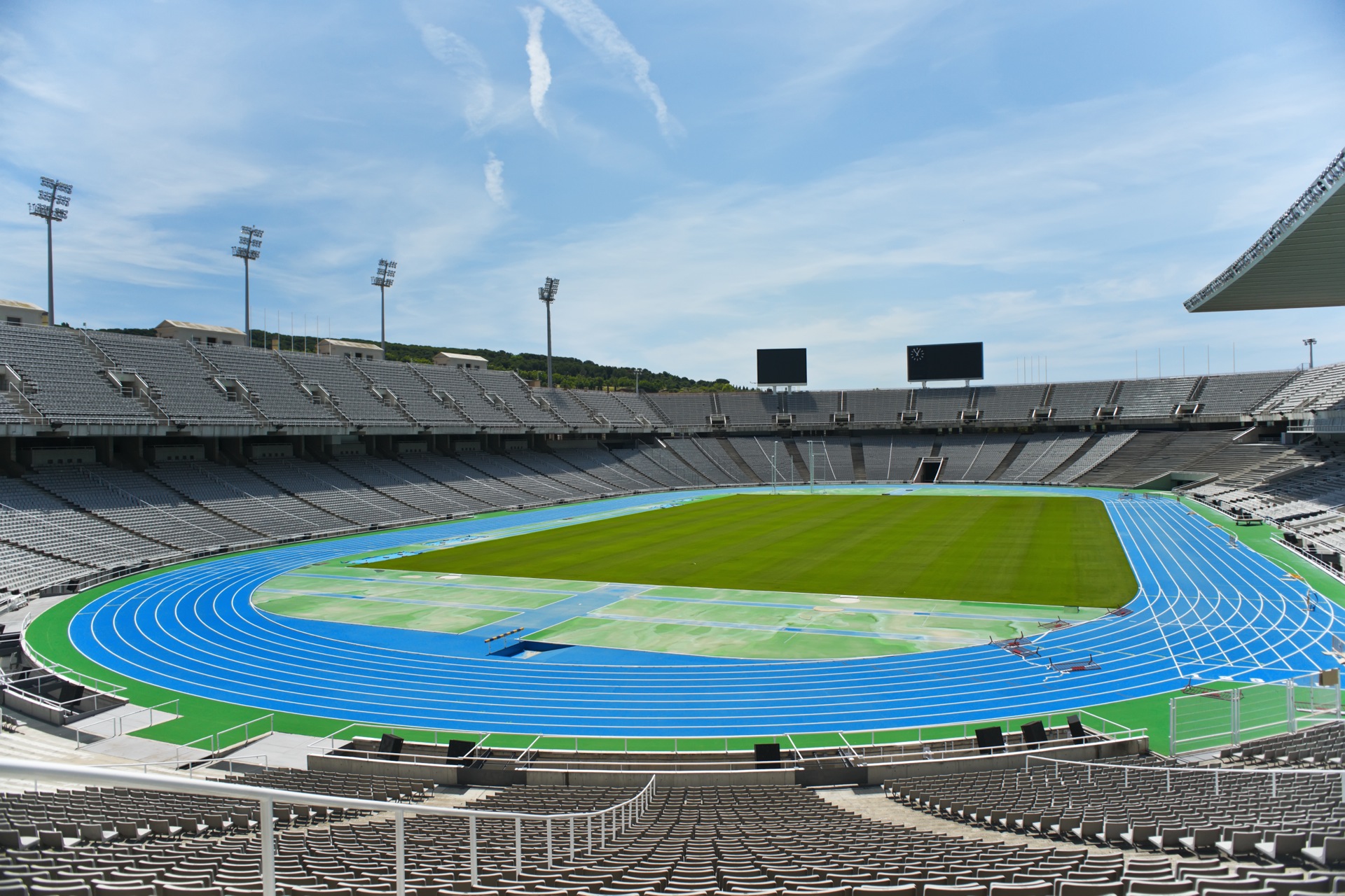 バルセロナのオリンピック スタジアムの観光情報 行き方 営業時間 Howtravel
