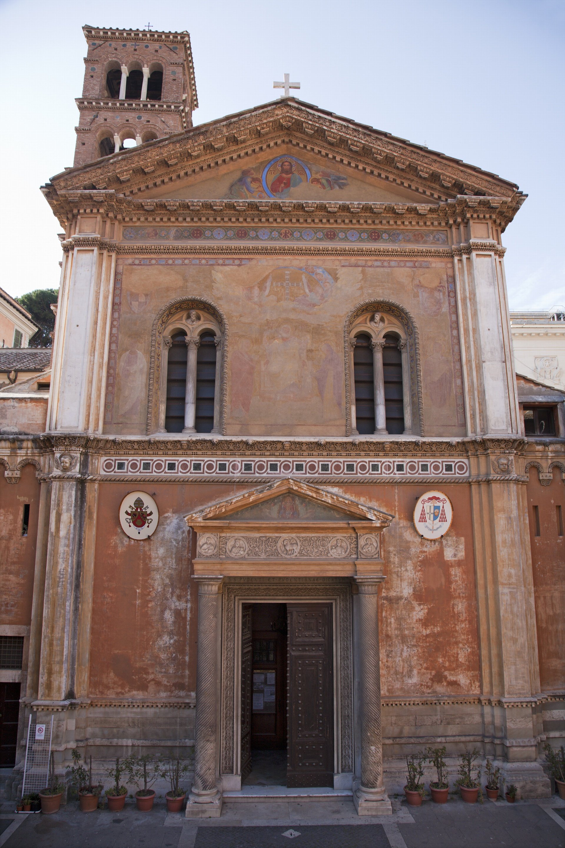 サンタ・プデンツィアーナ教会の観光情報（歴史・料金・行き方・営業時間） HowTravel