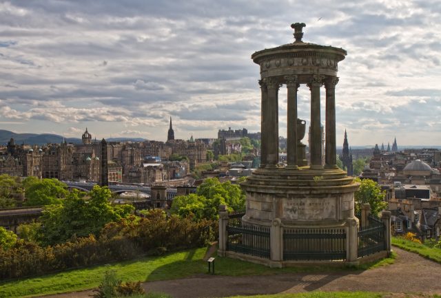 slick_Calton-Hill-640x433.jpg