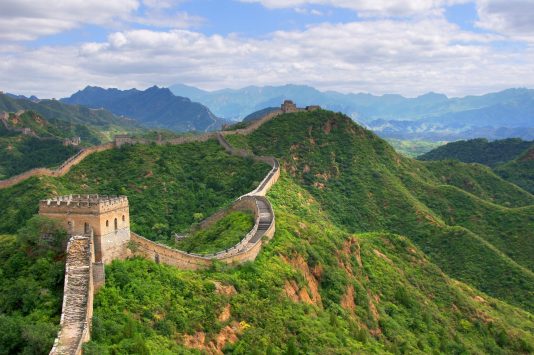 万里の長城の観光情報（歴史・料金・行き方・営業時間） - HowTravel