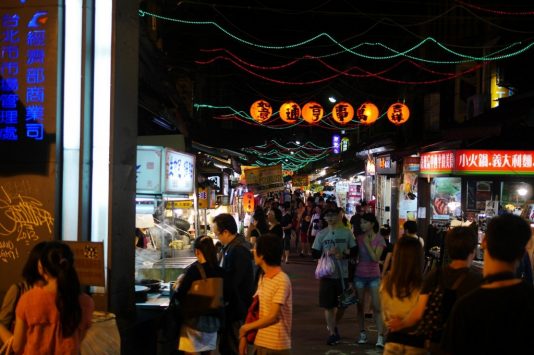 Linjiang-Street-Night-Market