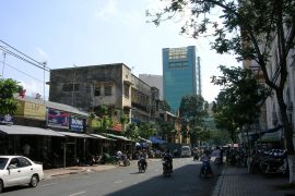 Le Thanh Ton Street & Thai Van Lung Street