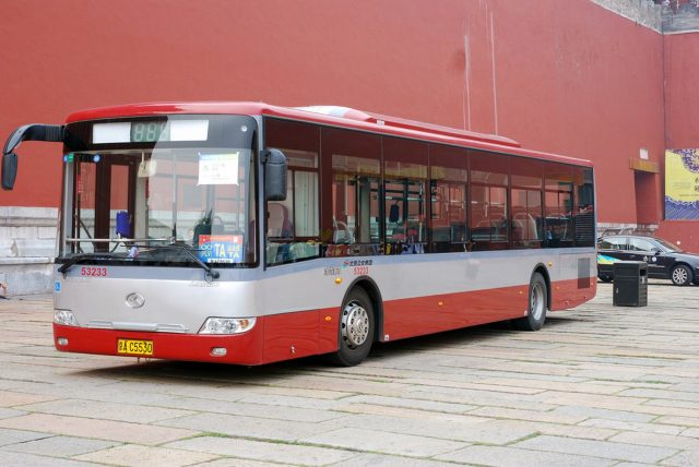 slick_bus_10011-640x428.jpg