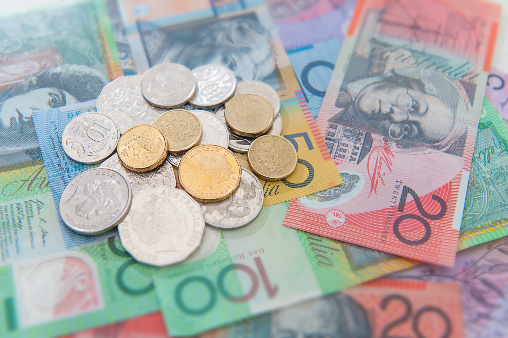 オーストラリアの通貨・免税、チップの慣習、両替所の場所や営業時間 - HowTravel