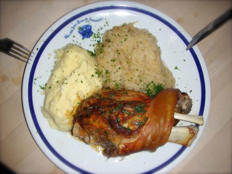 ミュンヘンで食べられるドイツの名物料理10選 お勧めグルメ旅 Howtravel
