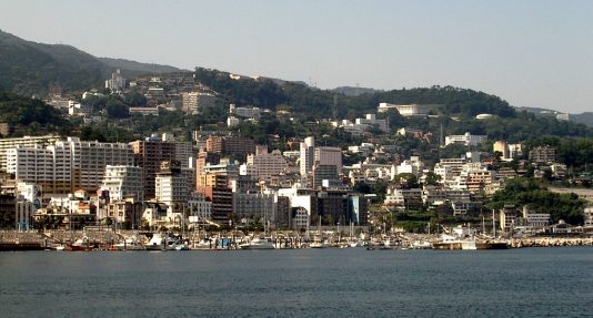 熱海温泉を日帰り 1泊2日で満喫するモデルプラン Howtravel 熱海温泉を日帰り 1泊2日で満喫するモデルプラン Howtravel