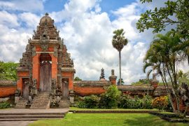 バリで2番目に大きなタマンアユン寺院