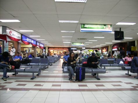 バリのングラ ライ国際空港 デンパサール国際空港 と市内アクセス方法 Howtravel バリのングラ ライ国際空港 デンパサール国際空港 と市内アクセス方法 Howtravel